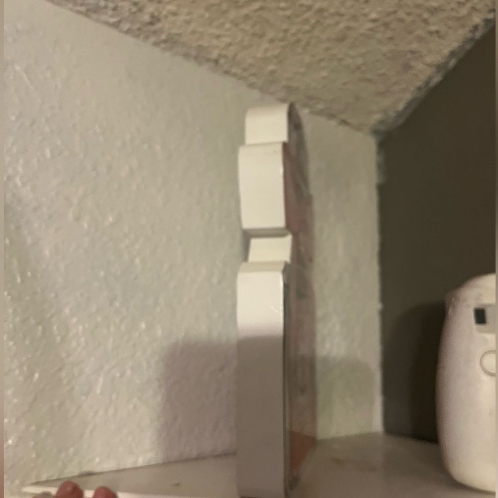 CHANEL PERFUME HOME 3D WOOD ACCENT DECOR - Picture 6 of 11